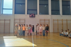 b71e525e-08e4-45ce-9574-99e0e3945511