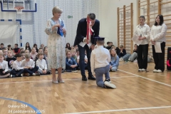 e358bf49-a591-4c83-aef8-8f649cc334ff