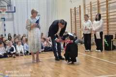 fe2ae4f3-350d-4daf-80a4-e053b2c7a34d