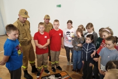 606e255f-a4fd-48c7-844d-91e19b9295c8