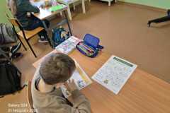 4ad090ef-1250-4cda-af32-0b4aaa922740